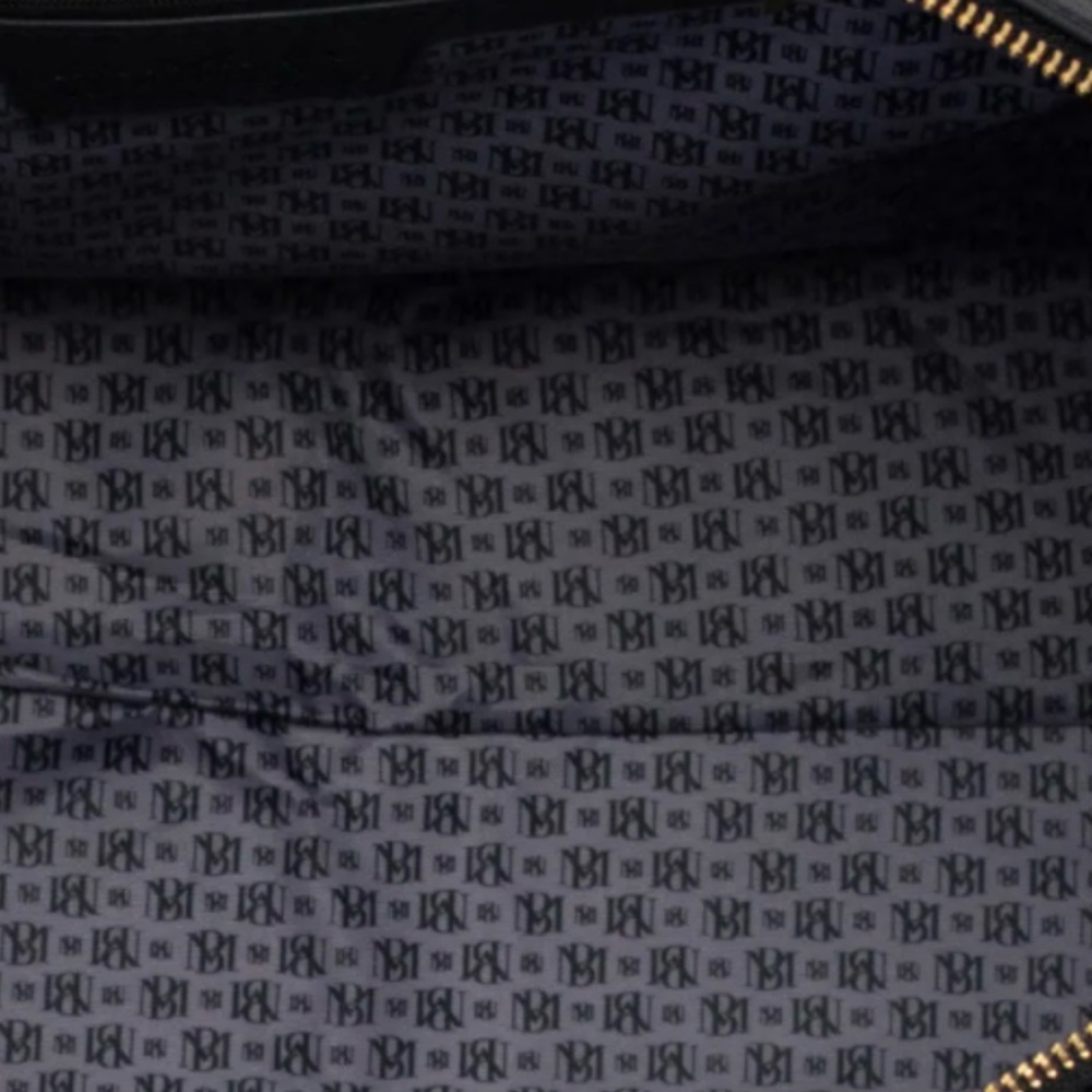 Badgley Mischka Weekend Quilted Travel Bag - Picture 5 of 5